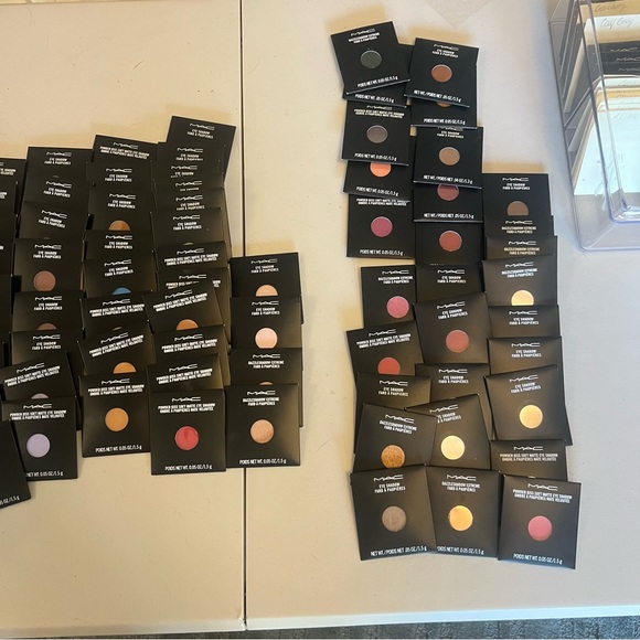 Closet Closout! MAC Pro Palette Refill $3 each: BUNDLE OF 20 - Picture 3 of 8